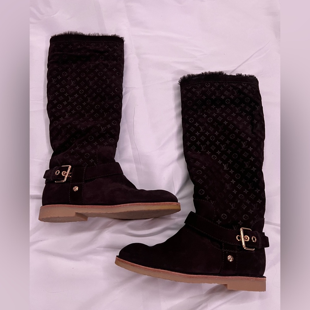 Louis Vuitton Fauvist Brown Monogram Suede Knee Length Boots - Picture 10 of 16